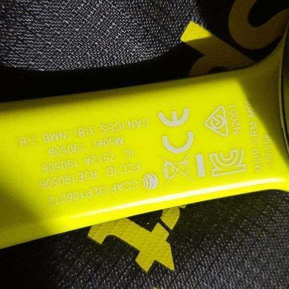 Monster isport Freedom headphones with cloth case - Picture 8 of 9